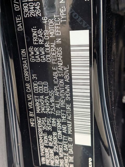 Used 2016 Volvo XC60 T6 Platinum w/ Protection Package AWD/4WD image 41