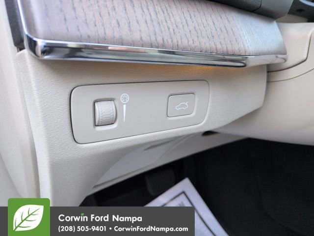 Used 2021 Volvo XC90 T6 Inscription w/ Advanced Package AWD/4WD image 13