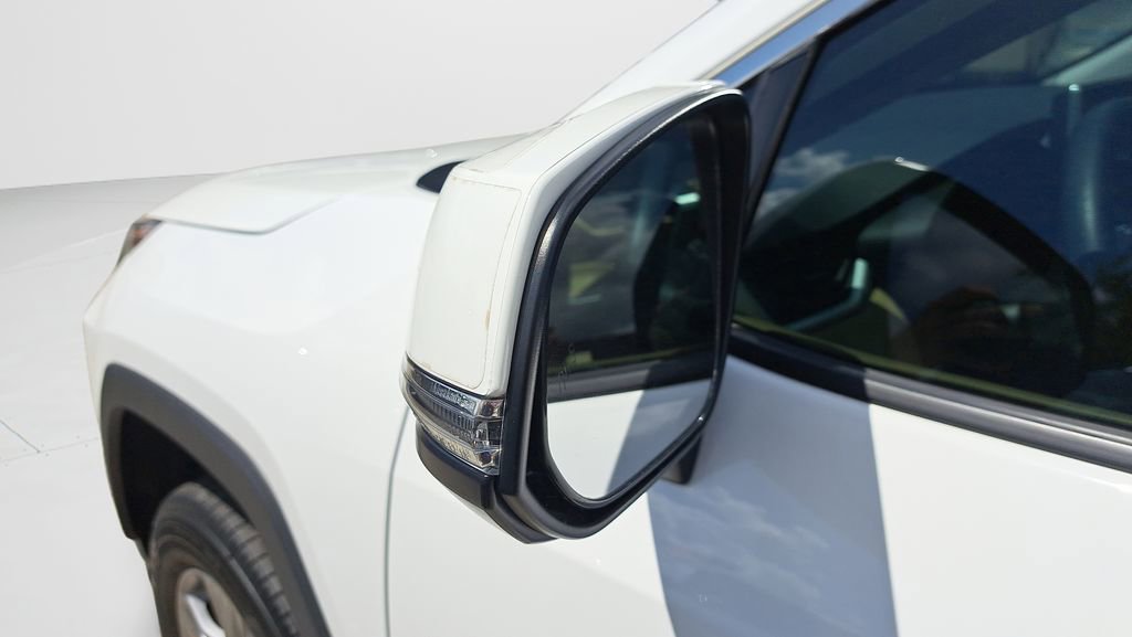 Used 2023 Toyota RAV4 XLE image 11