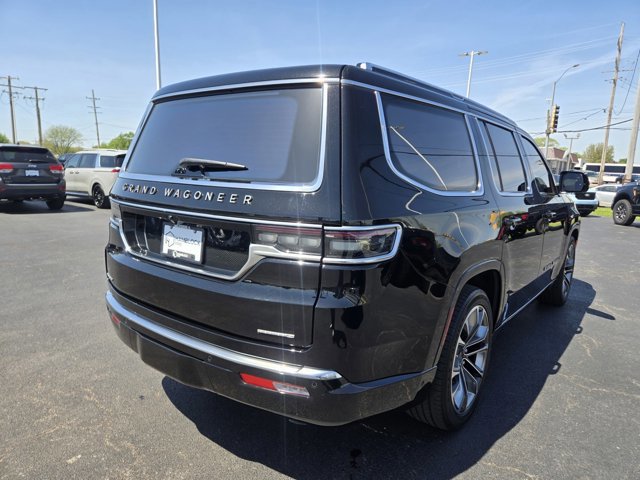 Used 2022 Jeep Grand Wagoneer Series III w/ Rear Seat Video Group 1 AWD/4WD image 5