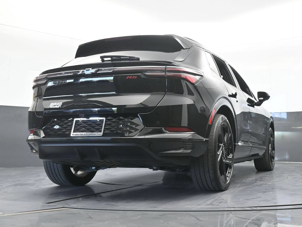 Used 2024 Chevrolet Equinox EV RS FWD image 62