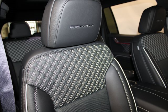 Used 2025 GMC Acadia Denali w/ LPO, Floor Liner Package image 37