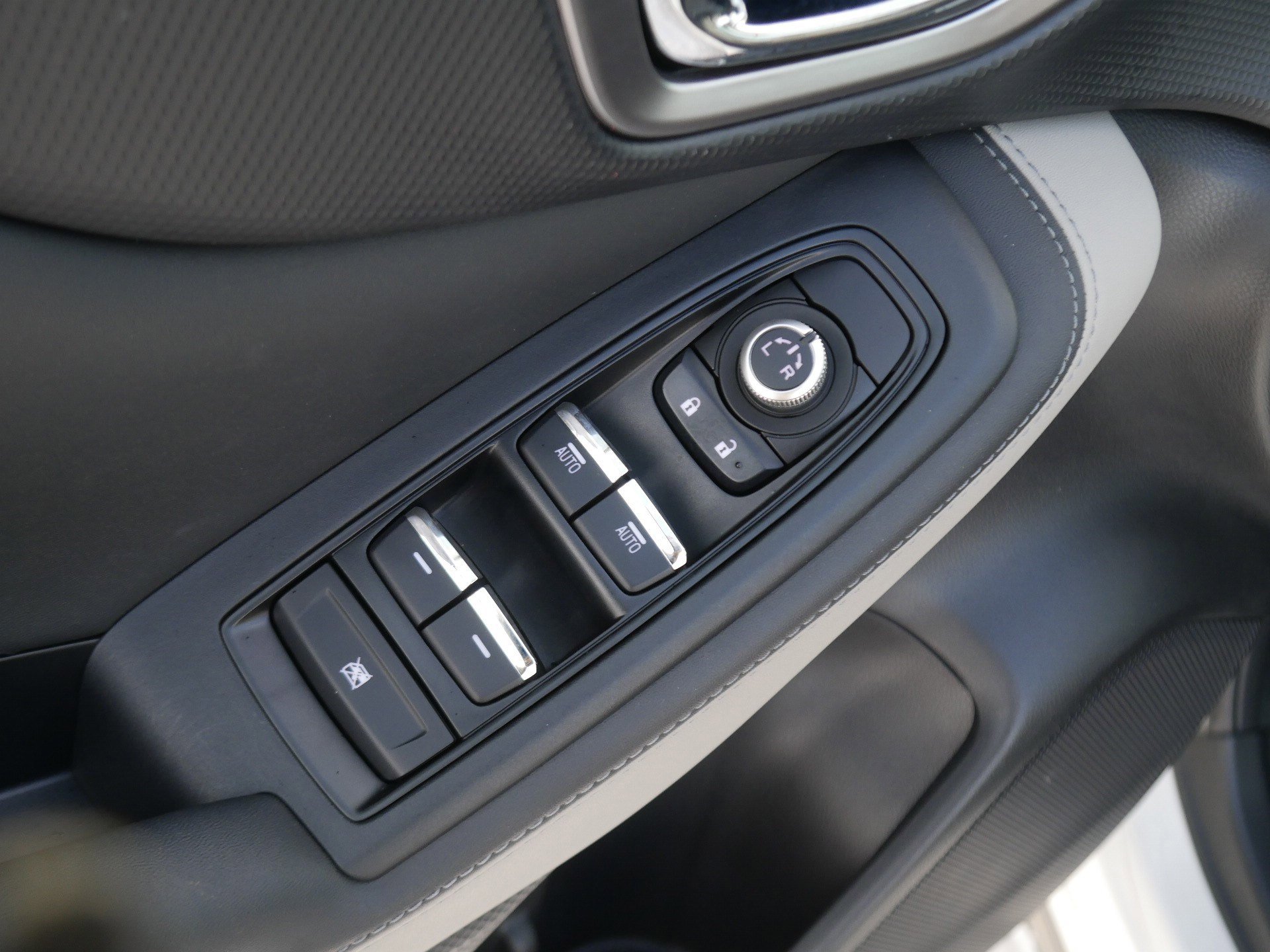 Used 2024 Subaru Forester Limited image 50