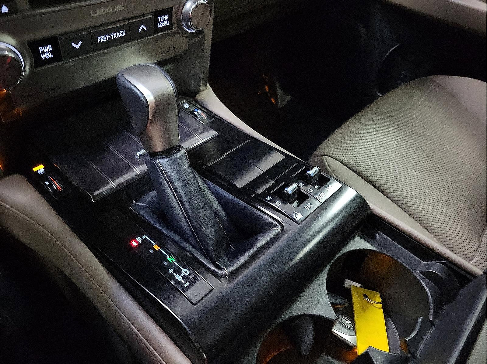 Used 2020 Lexus GX 460 Premium image 18