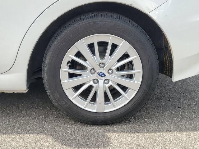 Used 2018 Subaru Impreza 2.0i Premium w/ Eyesight & BSD & Rcta AWD/4WD image 5