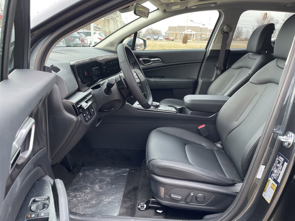 New 2026 Kia Sportage EX image 8