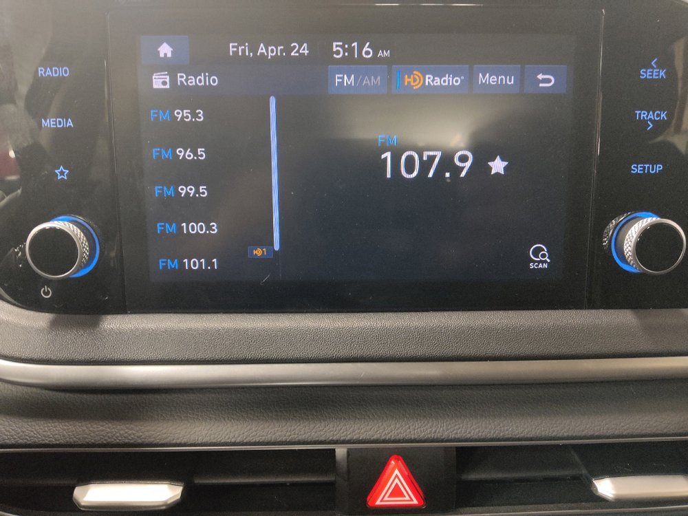 Used 2022 Hyundai Sonata SE FWD image 25