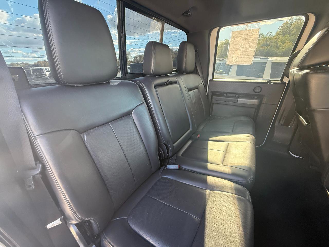 Used 2011 Ford F250 Lariat w/ Lariat Ultimate Pkg AWD/4WD image 8