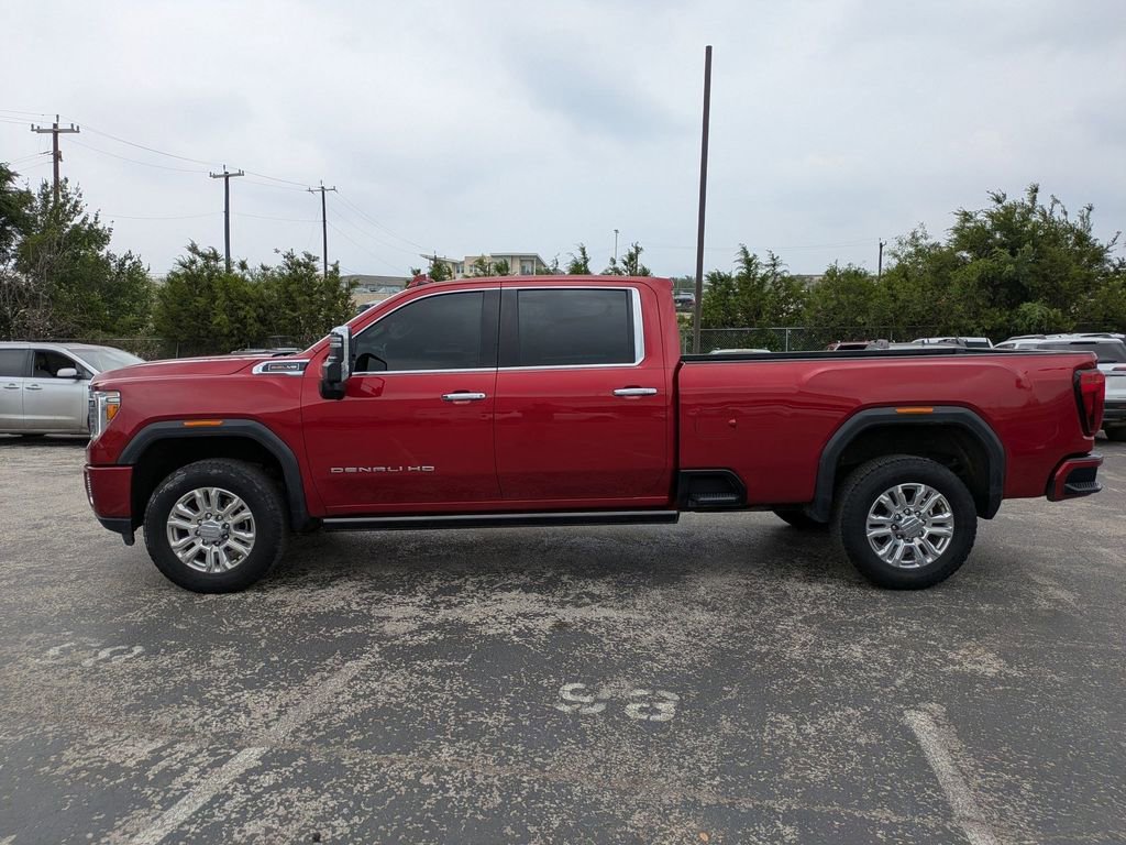 Used 2023 GMC Sierra 3500 Denali w/ Denali Ultimate Package AWD/4WD image 2