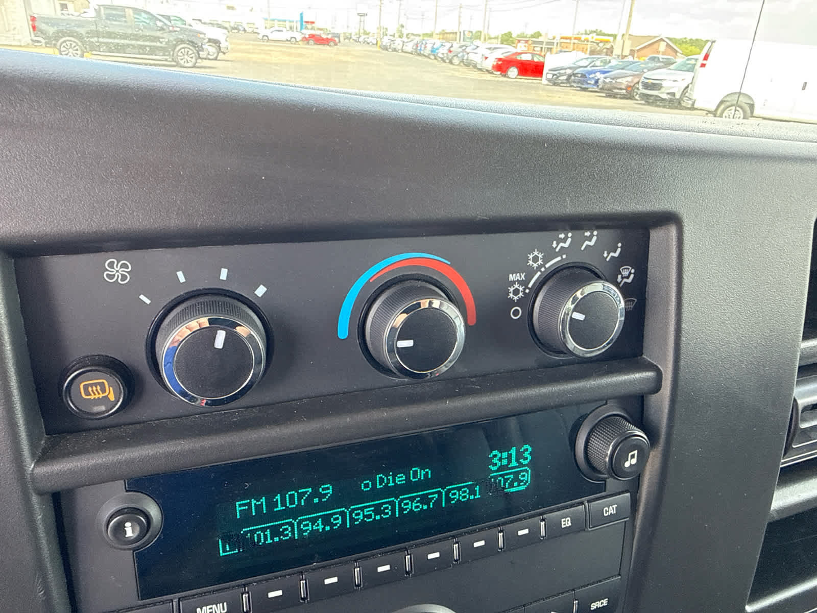 Certified 2023 Chevrolet Express 3500 LS RWD image 17