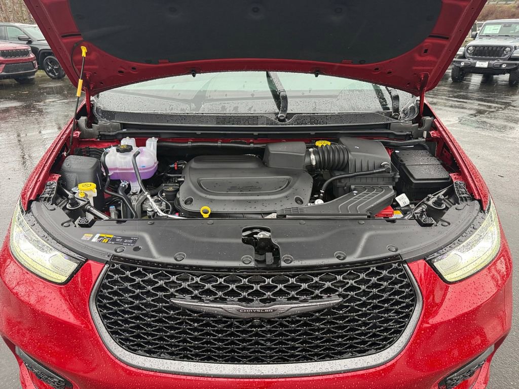New 2026 Chrysler Pacifica Select image 20