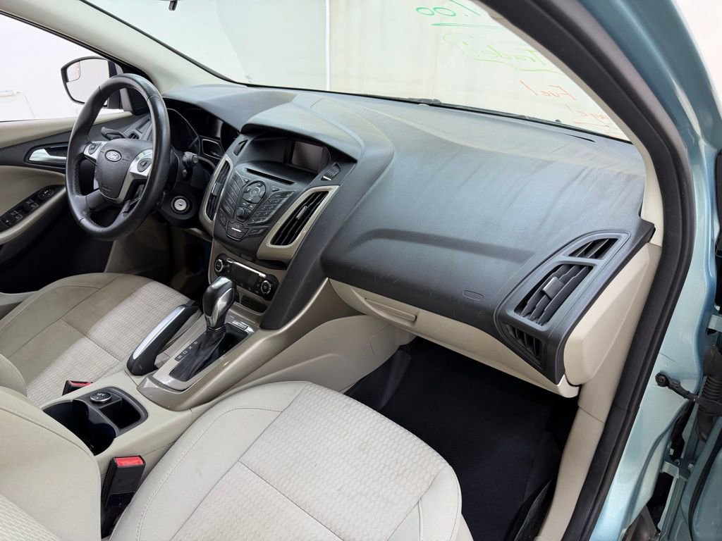 Used 2012 Ford Focus SEL image 12
