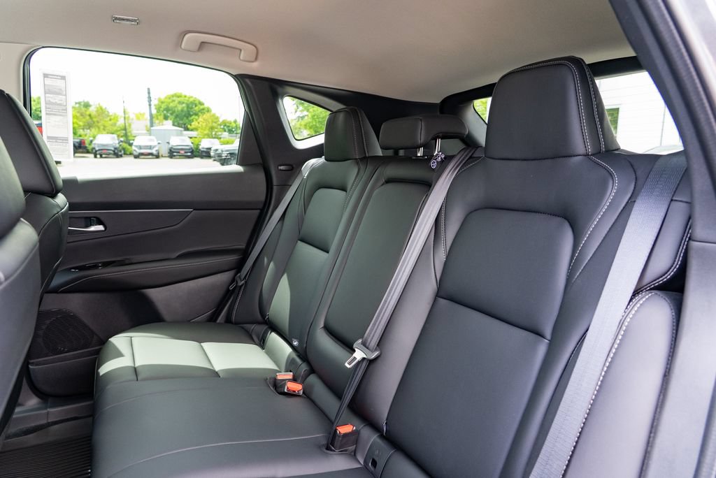 New 2026 Nissan Murano SV AWD/4WD image 21