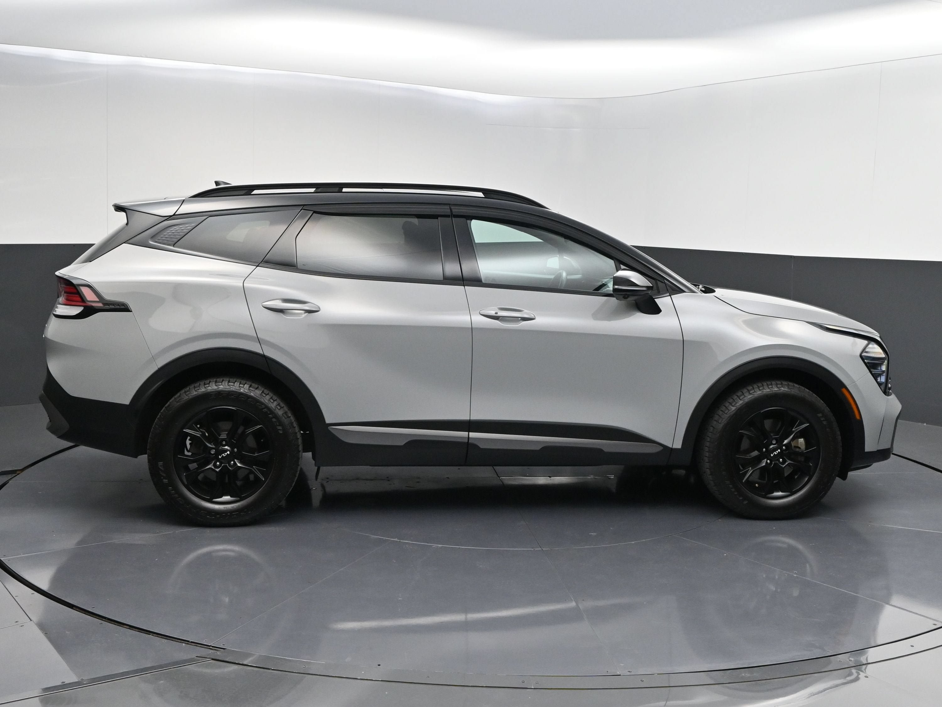 Used 2023 Kia Sportage X-Pro Prestige AWD/4WD image 9
