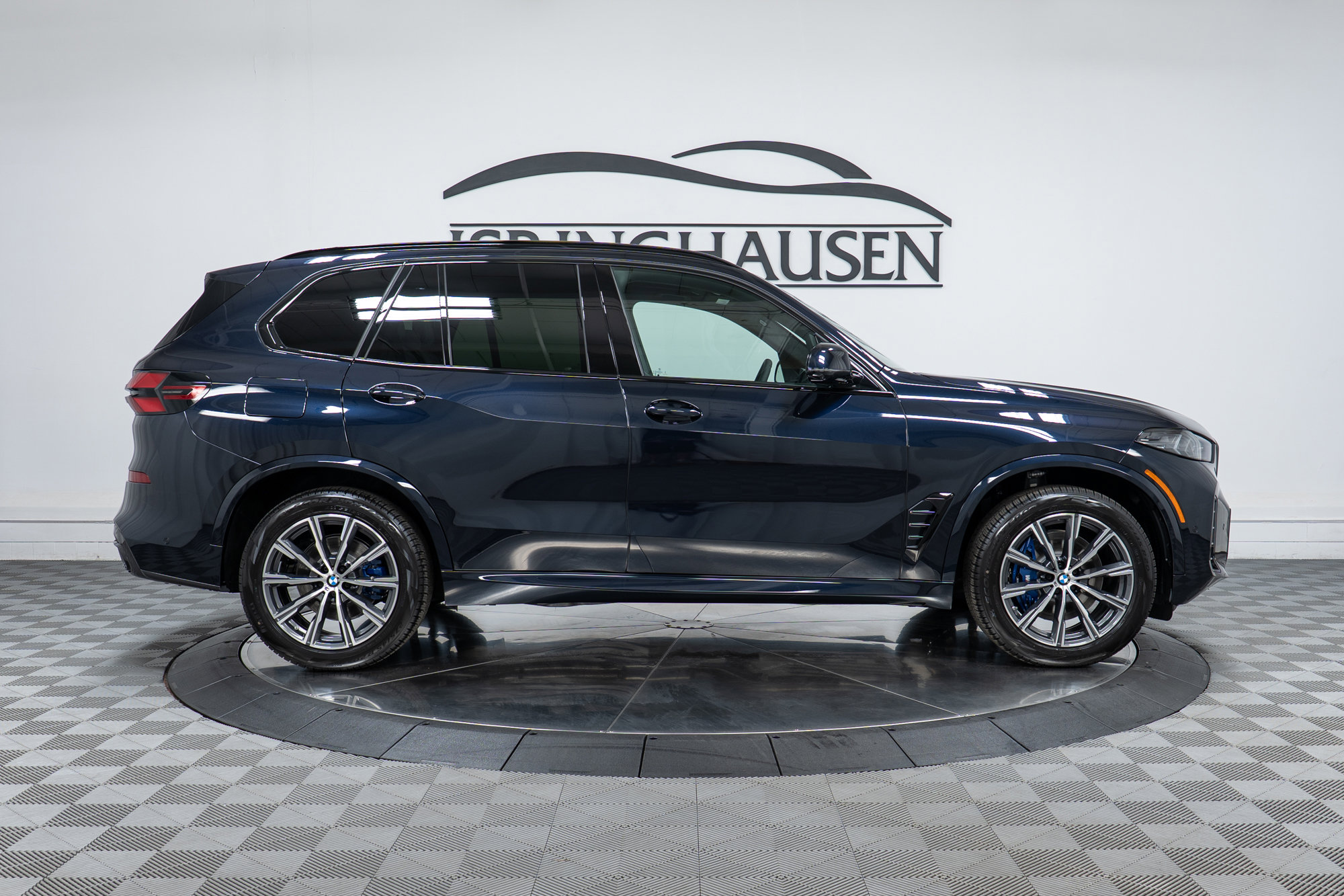 New 2026 BMW X5 xDrive40i w/ M Sport Package image 4