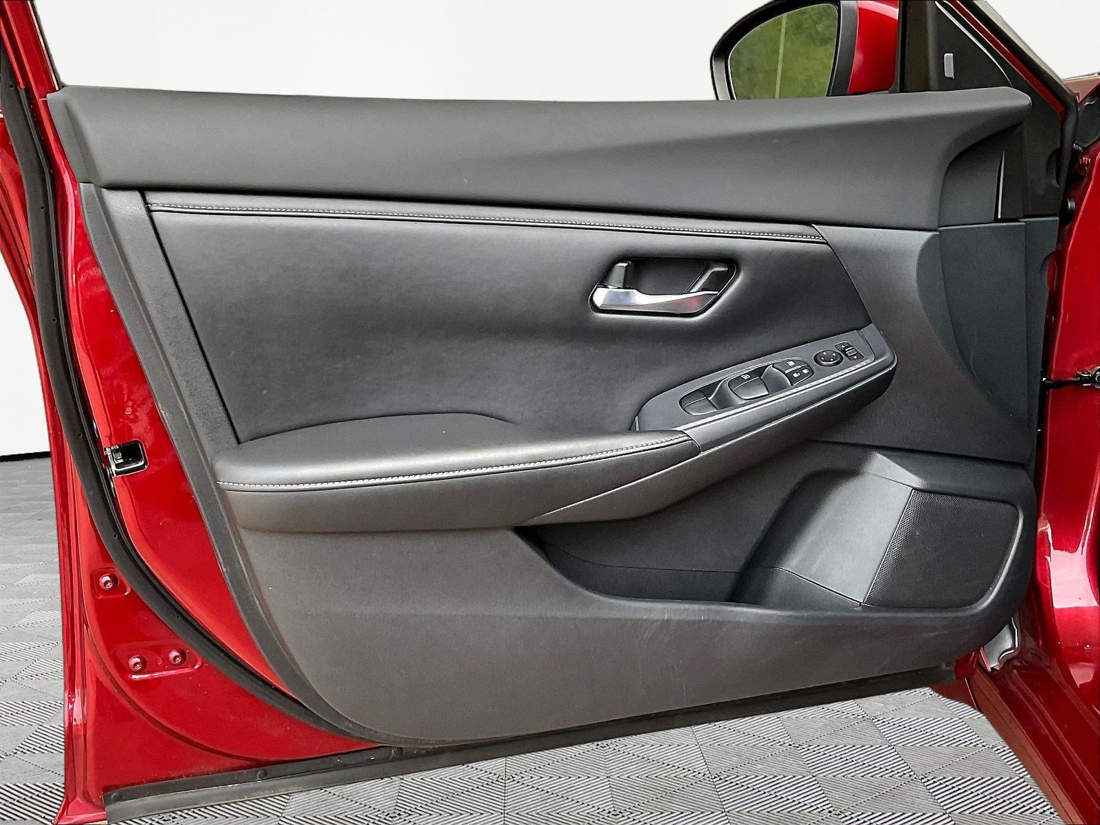 Used 2021 Nissan Sentra SV FWD image 19