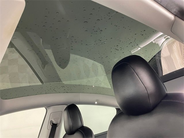 Used 2020 Tesla Model Y Performance image 13