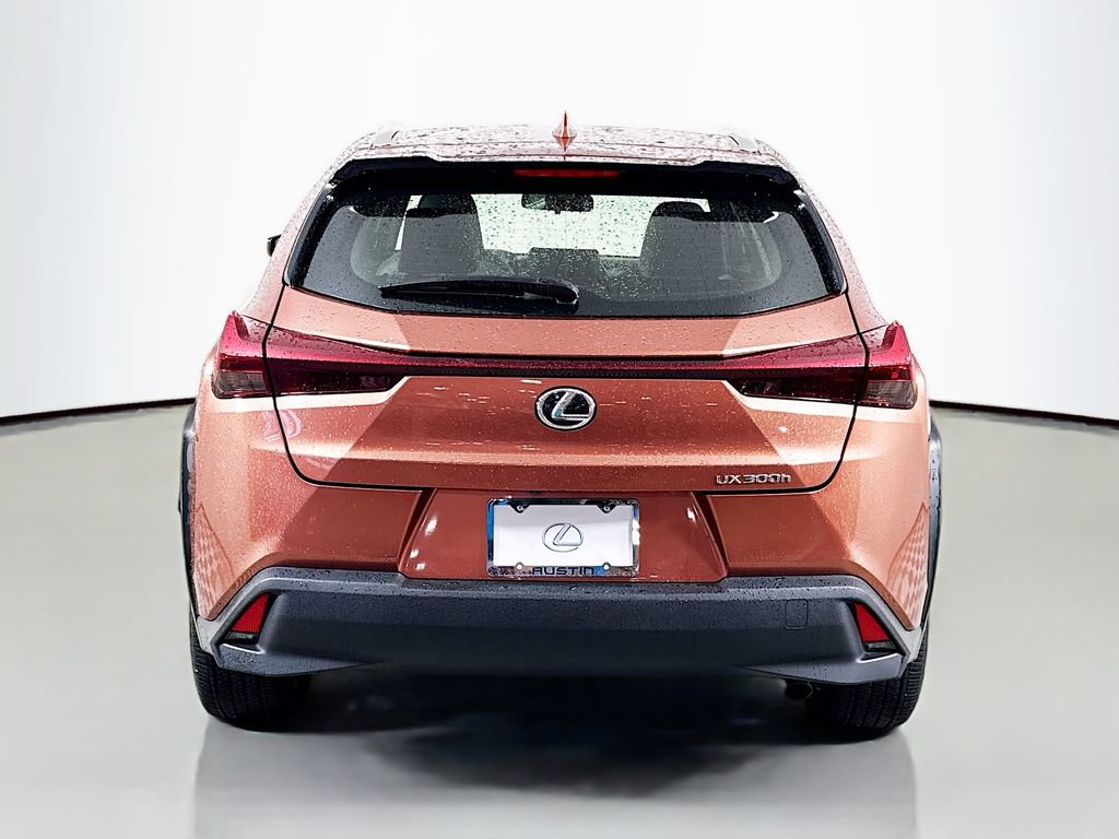 Certified 2025 Lexus UX 300h FWD w/ Accessory Package (Z2) image 6