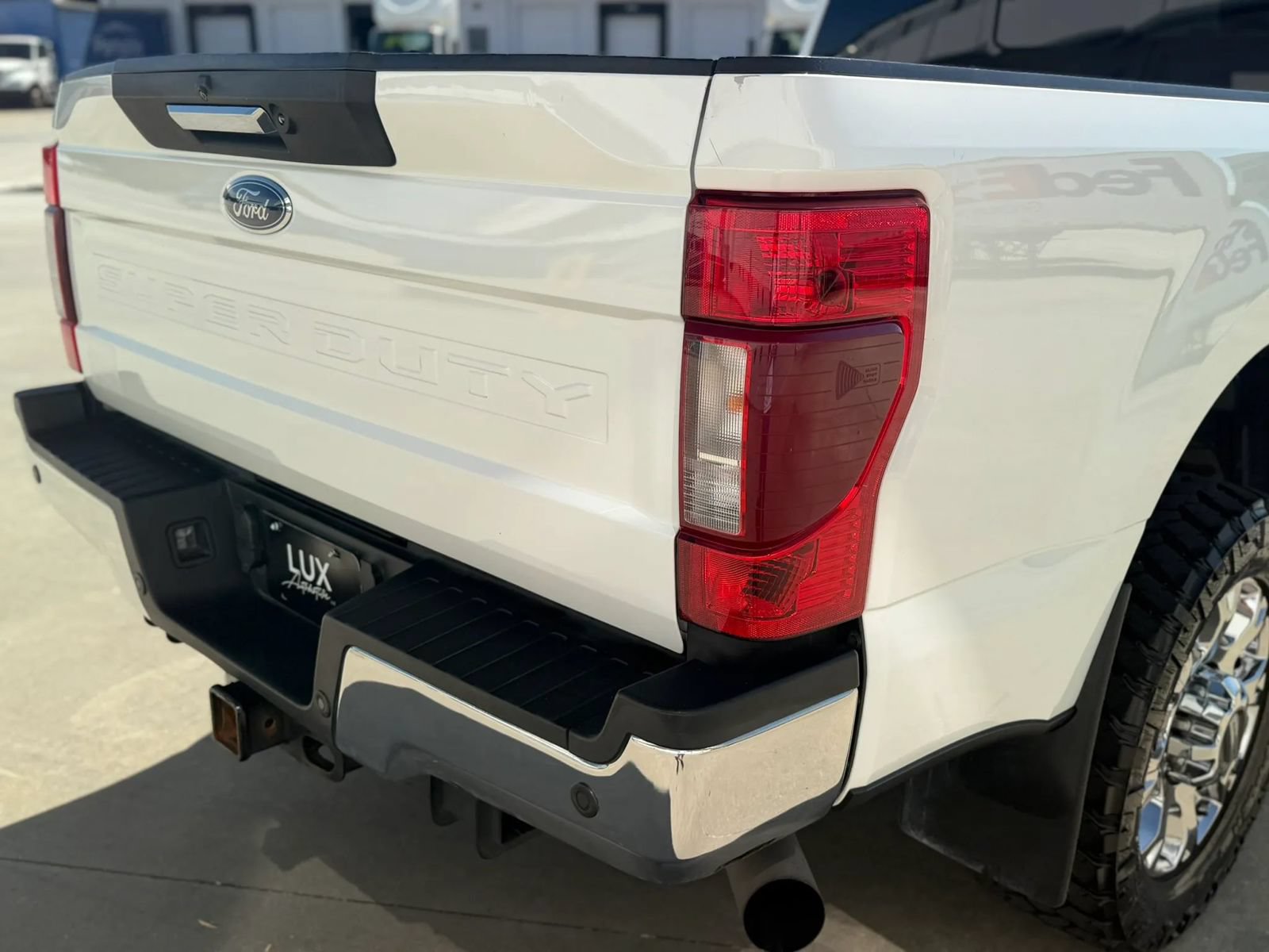 Used 2020 Ford F350 Lariat w/ Chrome Package AWD/4WD image 9
