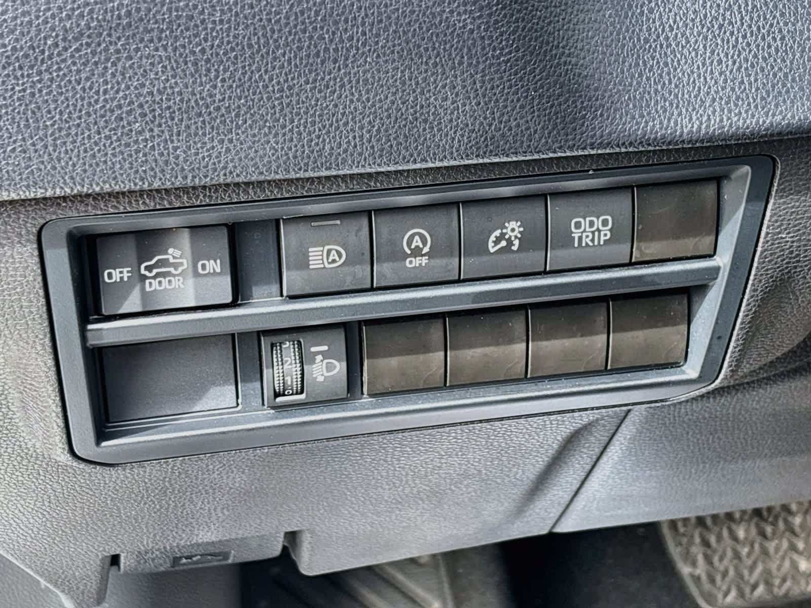 Used 2024 Toyota Tundra SR5 AWD/4WD image 10