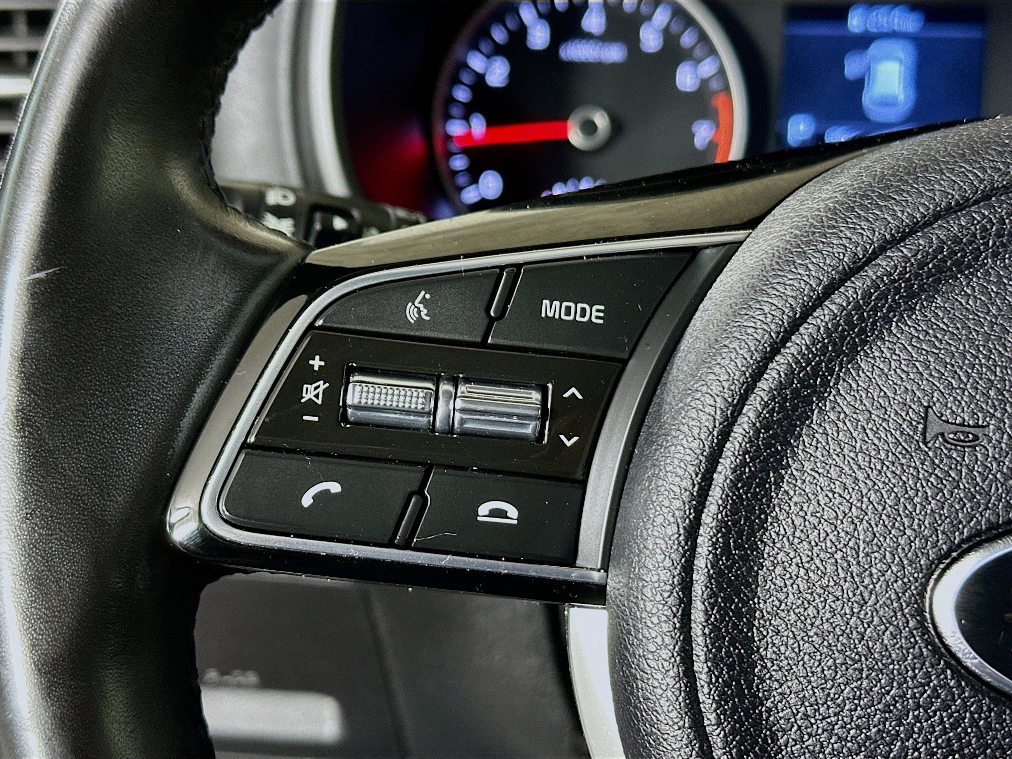 Used 2020 Kia Sportage EX w/ EX Technology Package FWD image 15