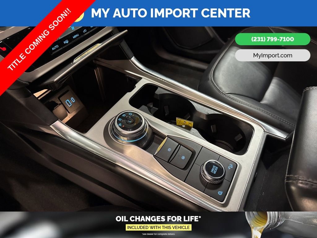 Used 2022 Ford Explorer XLT w/ Equipment Group 202A image 22