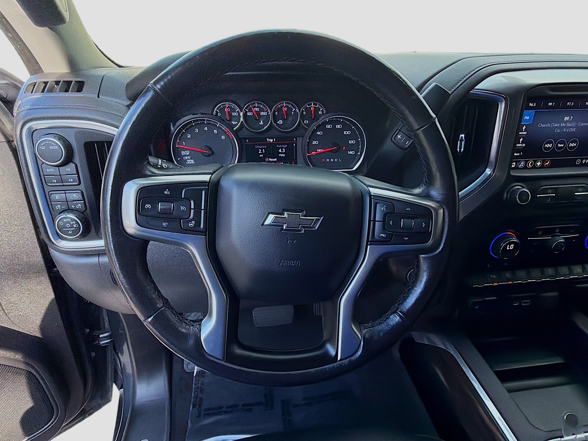 Used 2020 Chevrolet Silverado 1500 LT Trail Boss image 10