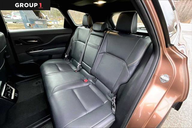 Certified 2025 Toyota Crown Signia w/ Advanced Technology Package AWD/4WD image 21