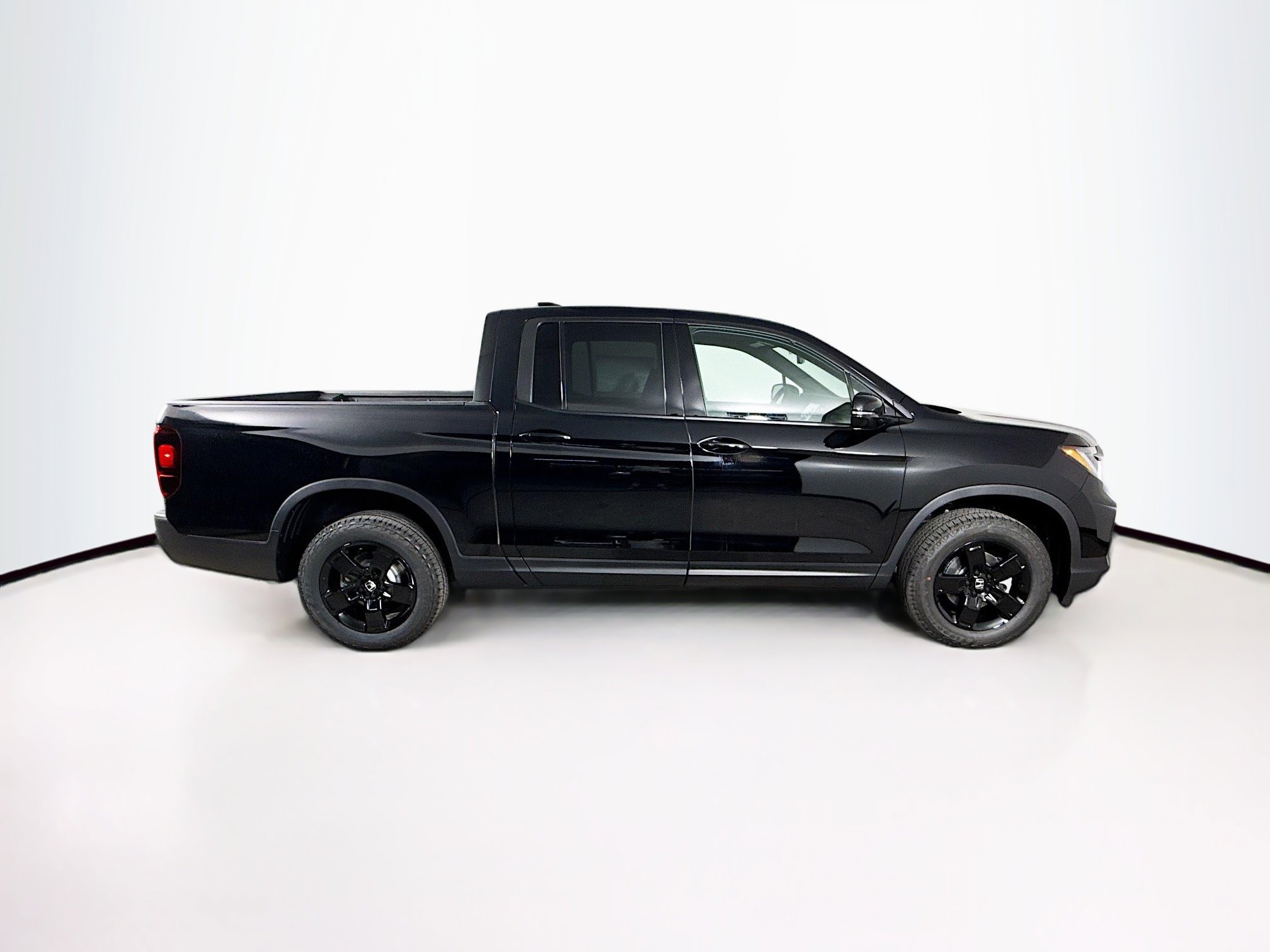 New 2026 Honda Ridgeline Black Edition image 2
