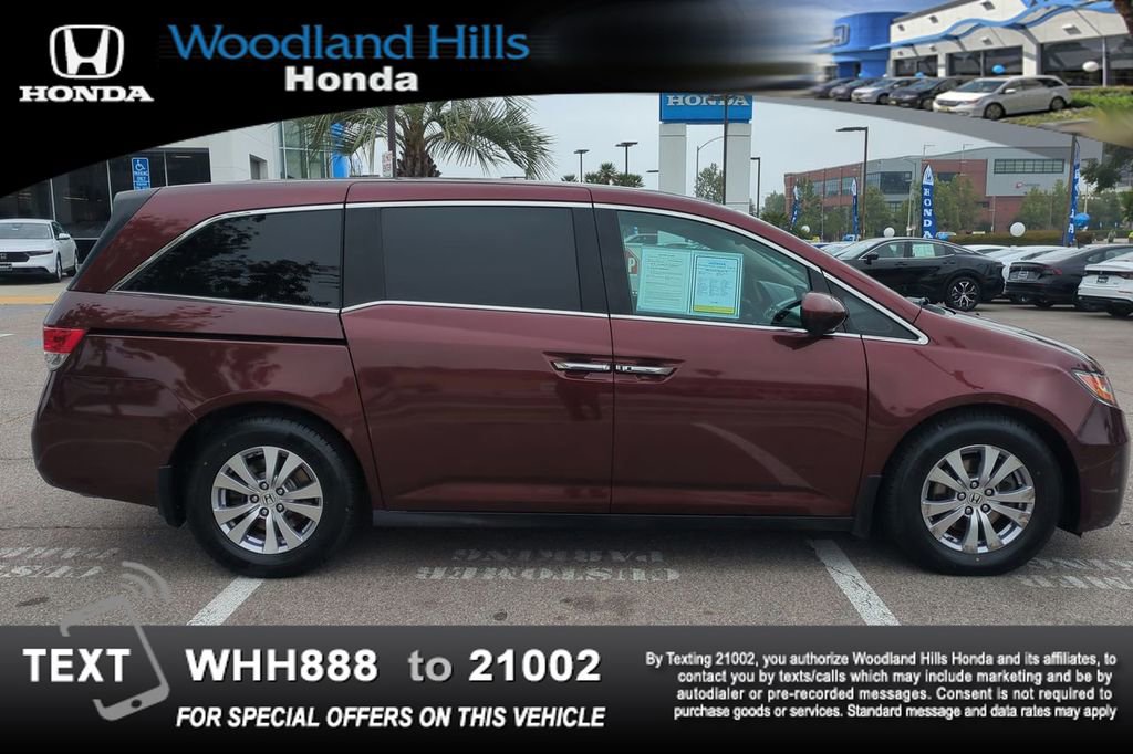 Used 2016 Honda Odyssey SE image 4