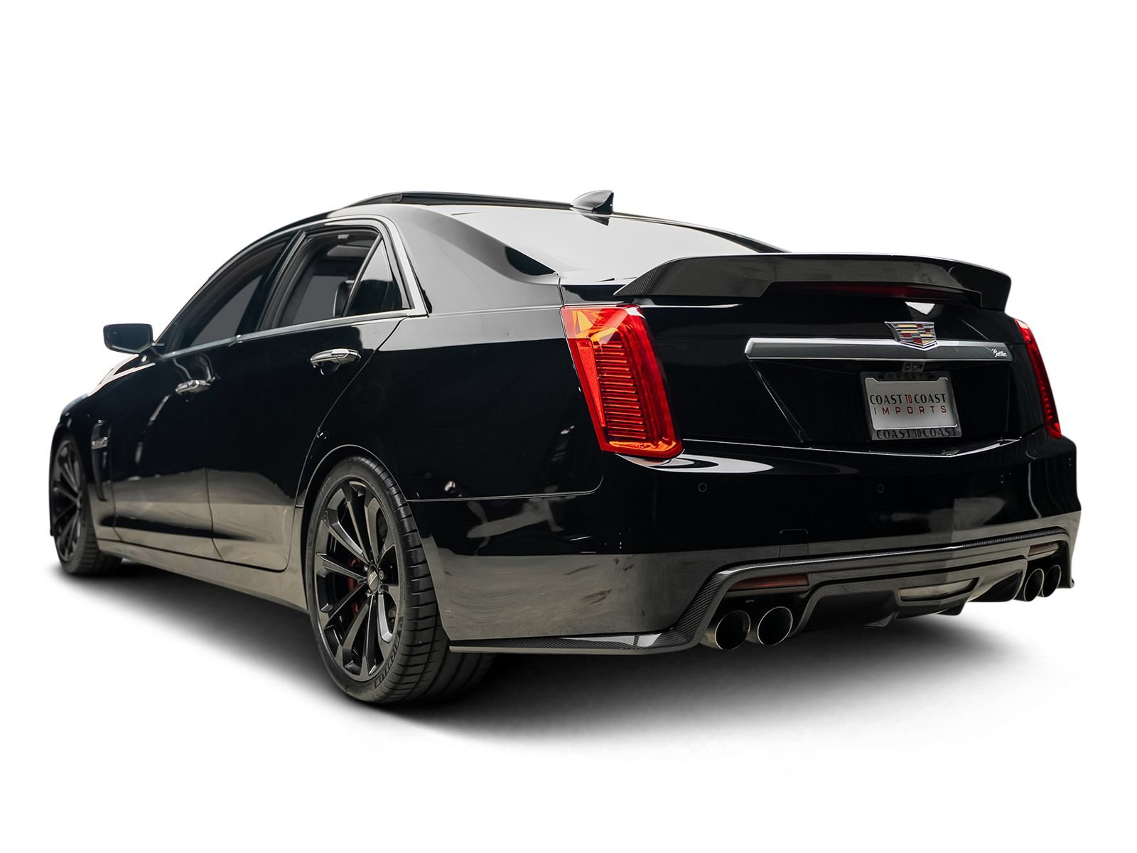 Used 2018 Cadillac CTS V w/ Carbon Fiber Package RWD image 12