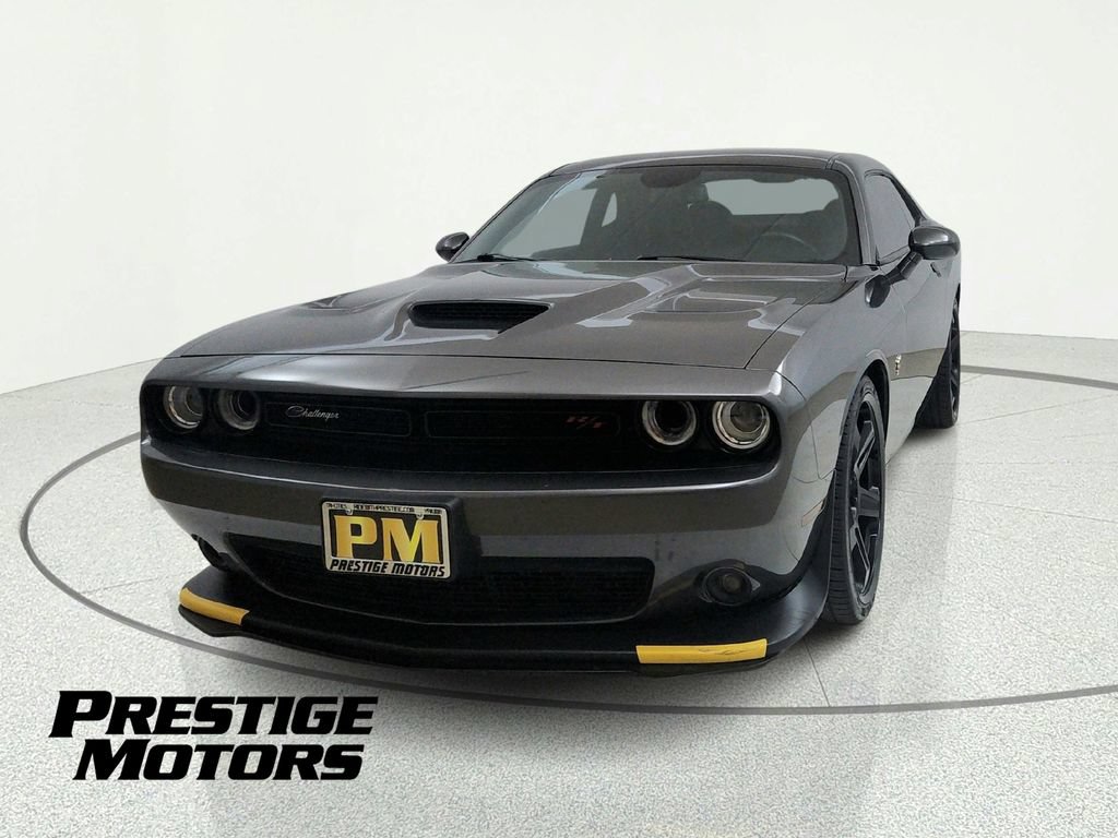 Used 2022 Dodge Challenger R/T Scat Pack w/ Plus Package RWD image 2