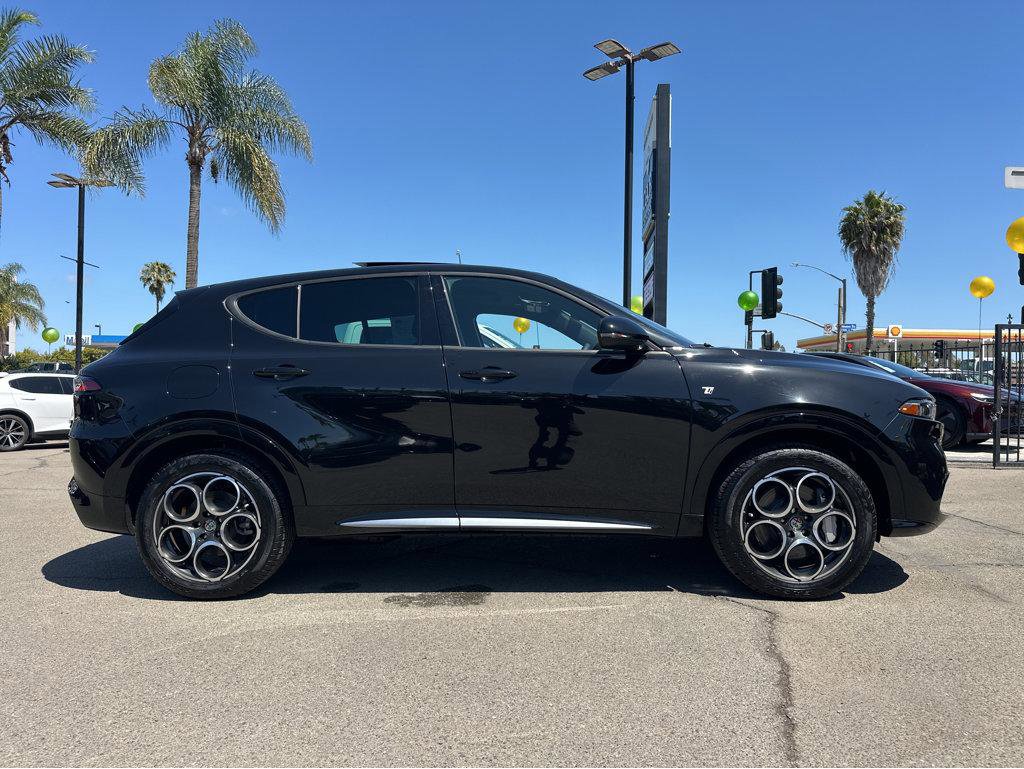 Used 2024 Alfa Romeo Tonale Ti AWD/4WD image 43