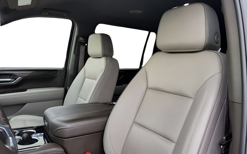Used 2025 GMC Yukon XL Elevation AWD/4WD image 23