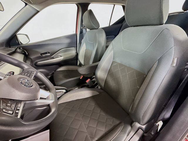 Used 2019 Nissan Kicks SV image 20