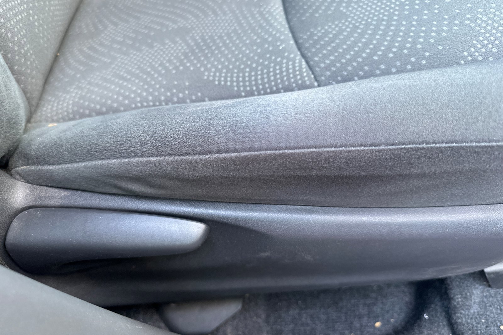 Used 2014 Toyota Prius V Three FWD image 23