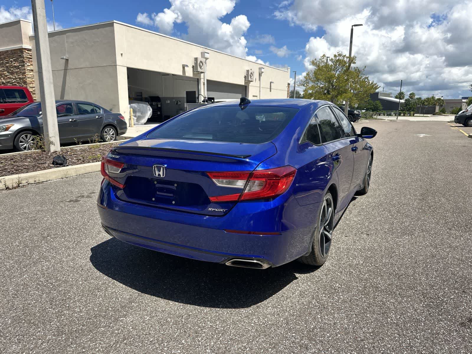 Used 2022 Honda Accord Sport image 6