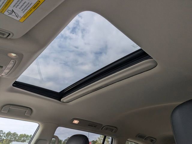 Used 2024 Nissan Armada Platinum w/ Captain's Chairs Package image 25