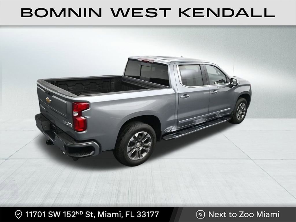 Used 2025 Chevrolet Silverado 1500 High Country image 17