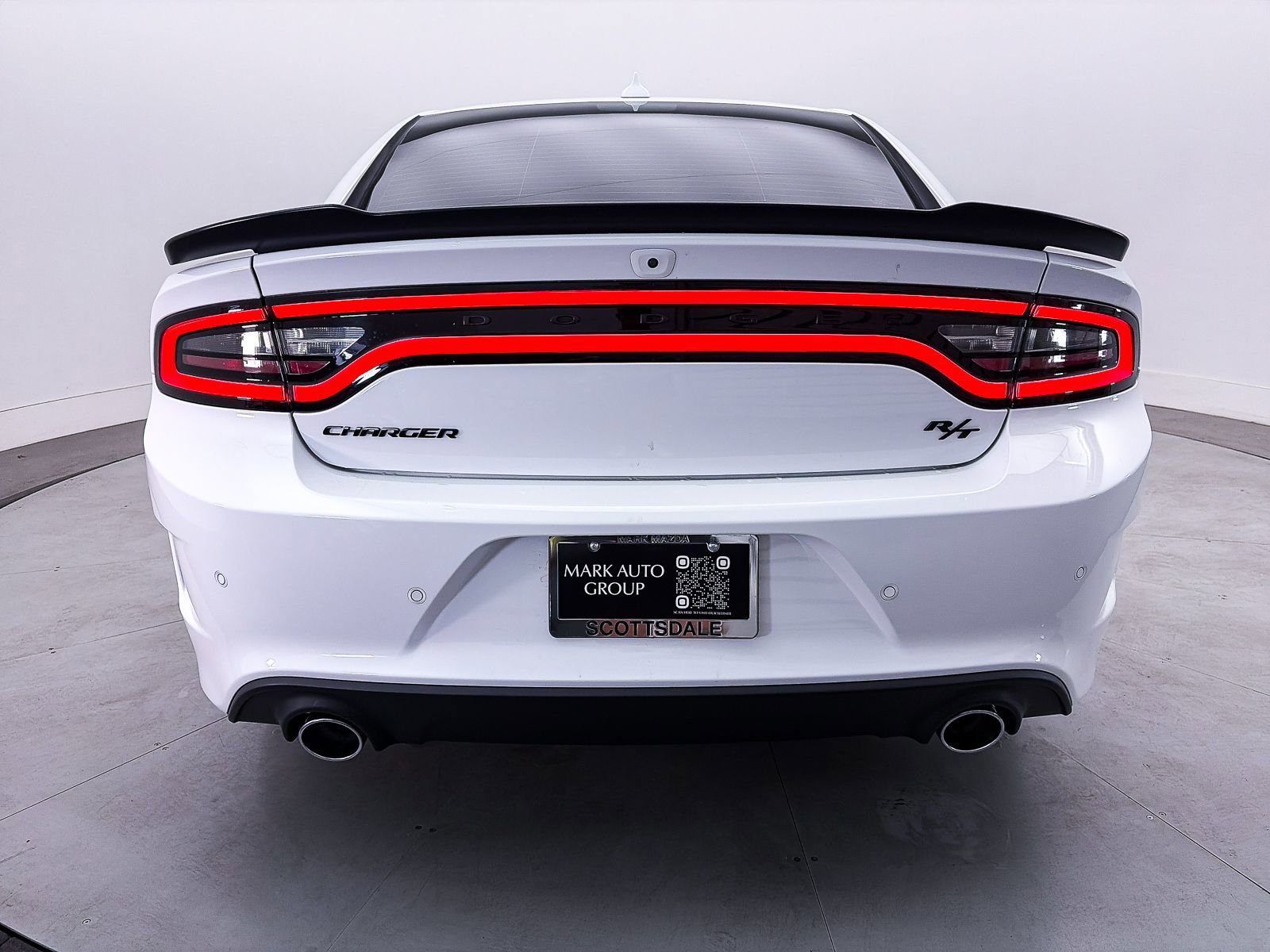 Used 2023 Dodge Charger R/T w/ Plus Group RWD image 13