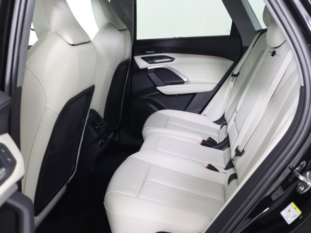New 2026 Audi Q5 Premium Plus AWD/4WD image 15