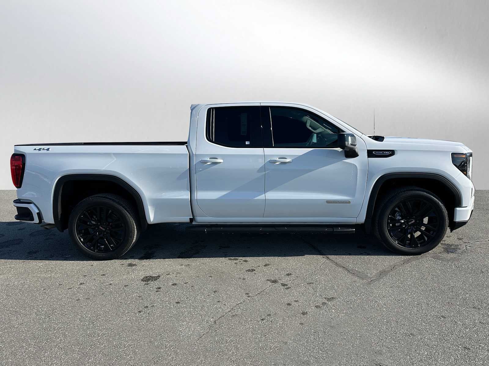 New 2026 GMC Sierra 1500 Elevation AWD/4WD image 2
