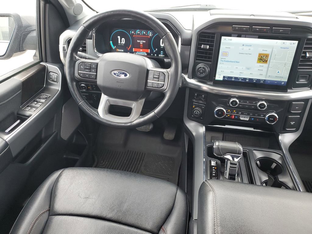 Used 2022 Ford F150 Lariat w/ Equipment Group 502A High image 15