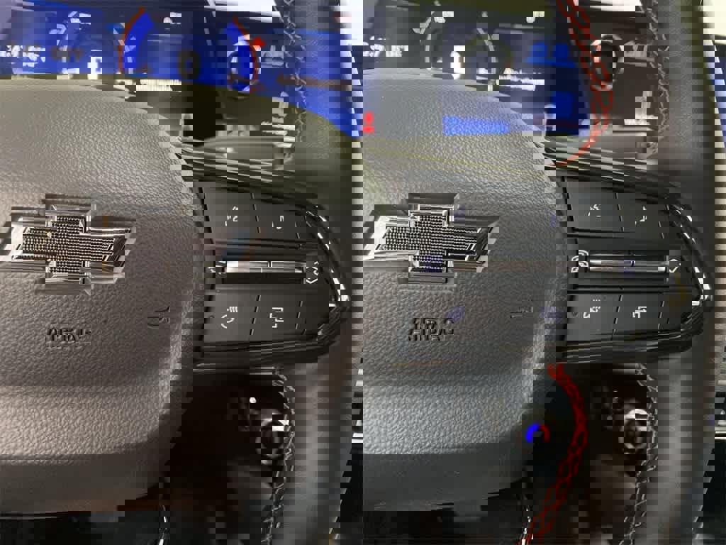 Used 2024 Chevrolet Equinox EV RS image 23