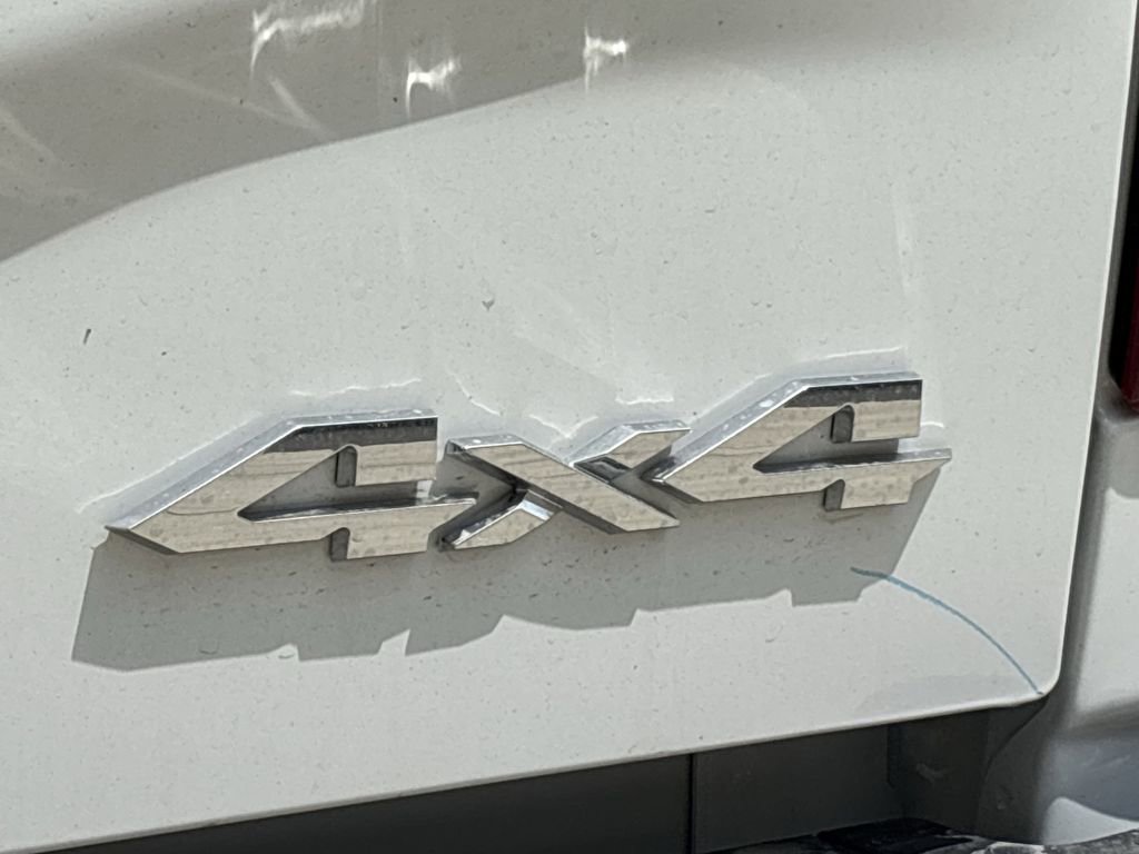 New 2026 RAM 2500 Limited AWD/4WD image 9