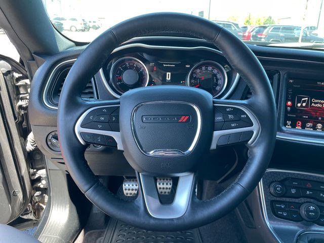 Used 2016 Dodge Challenger R/T Scat Pack w/ Leather Interior Group RWD image 27