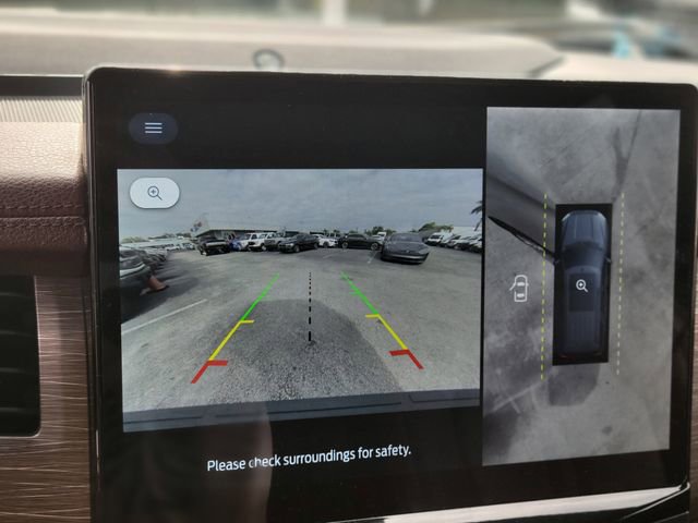 Used 2024 Ford Expedition Limited image 27