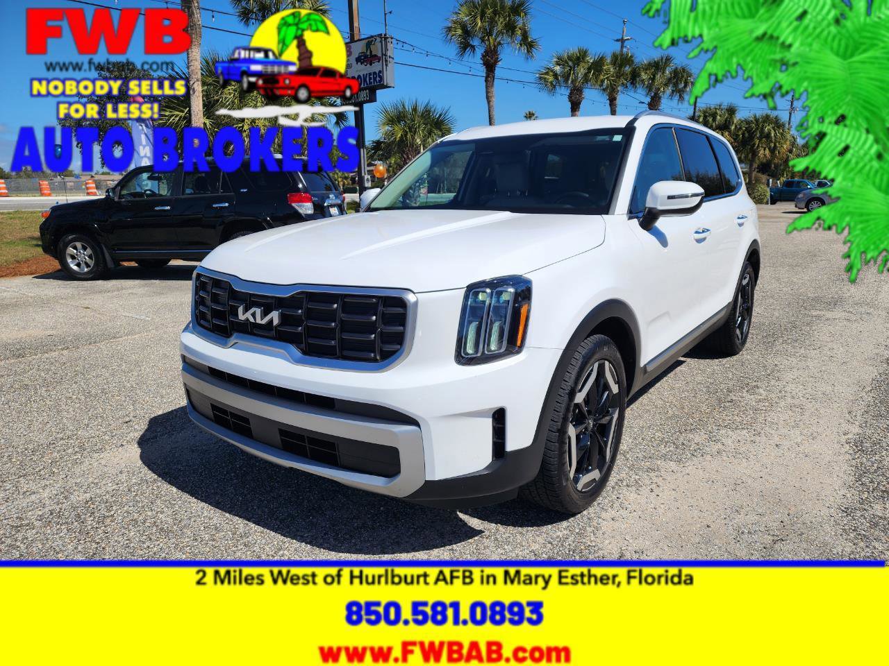 Used 2023 Kia Telluride S AWD/4WD image 1
