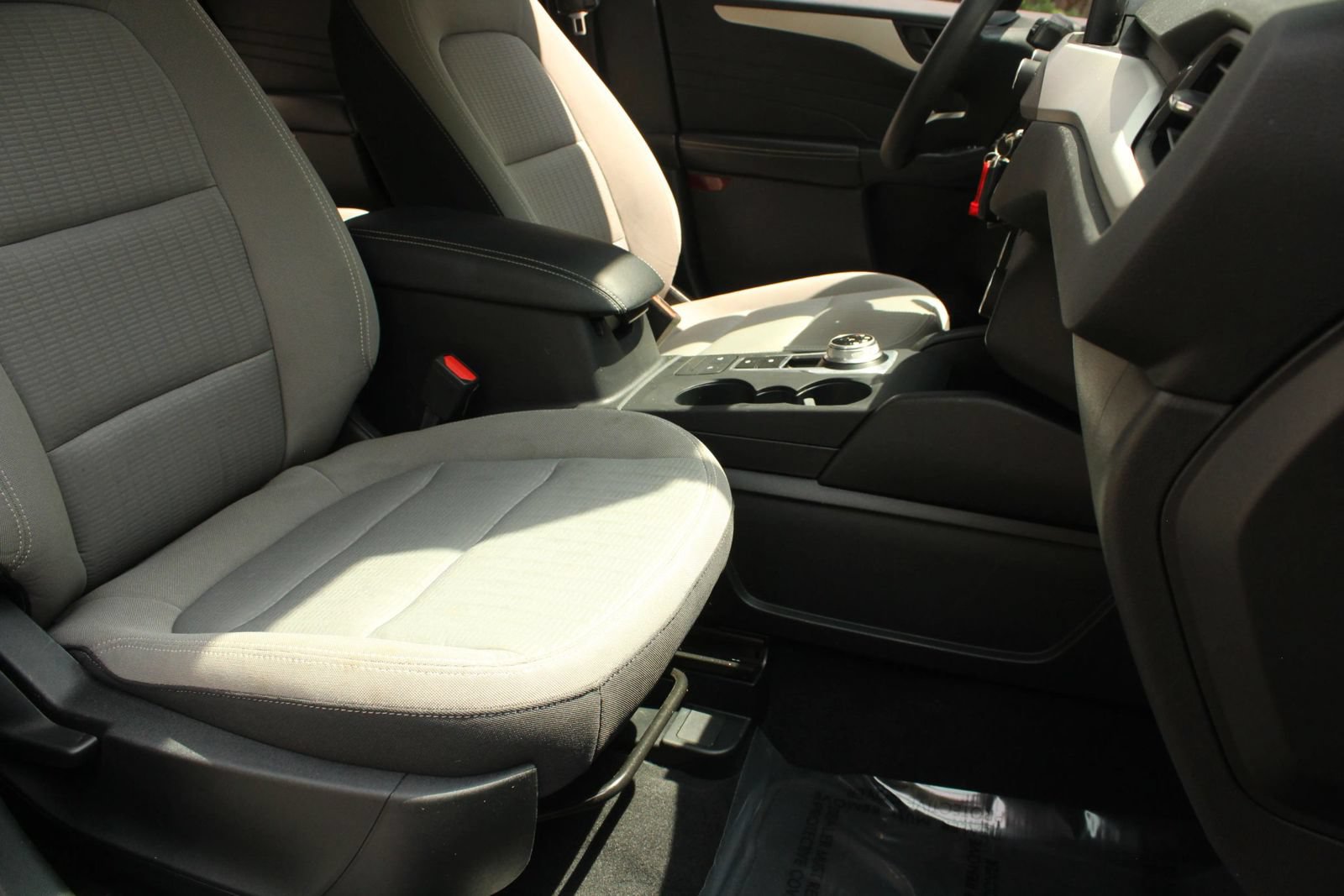 Used 2021 Ford Escape S FWD image 29