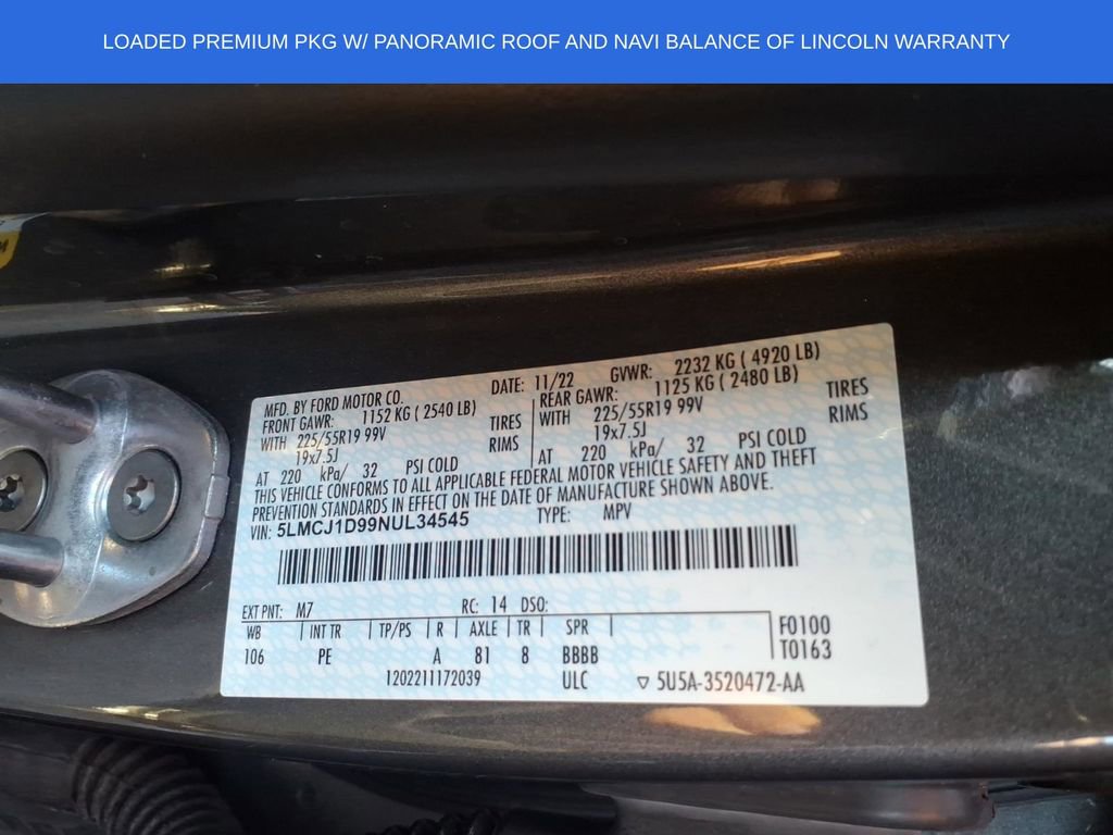 Used 2022 Lincoln Corsair AWD w/ Premium Package image 32